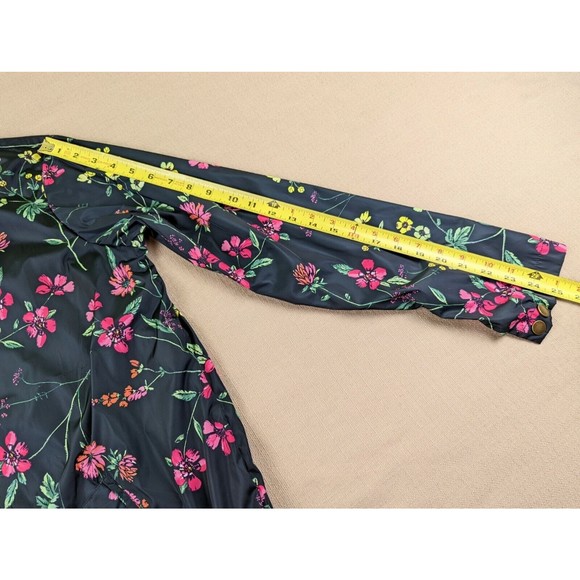 Signature Weekend Women's XL Black Floral Zip Up Windbreaker/Rain Jacket EUC - Picture 12 of 12
